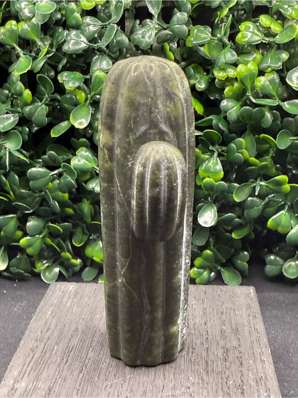 Serpentine Cactus Carving - Picture 3 of 6